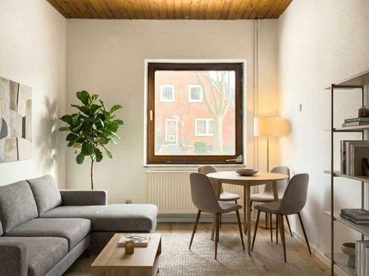 Wohn- und Esszimmer virtuell möbliert