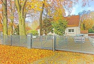 Hausansicht / Straßenseite