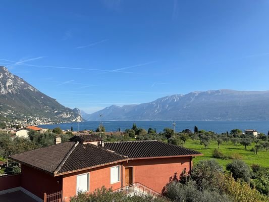 2.OG_Blick_Balkon1_neu