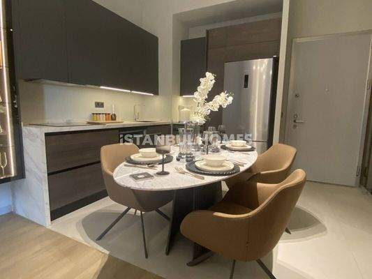 Sea View Real Estate Close to Metro and Marmaray in Maltepe