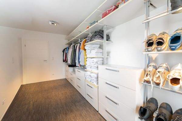 Begehbarer Kleiderschrank Obergeschoss