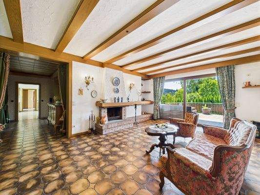 Wohn- und Essbereich EG