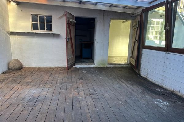 überdachte Terrasse