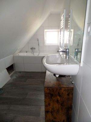 DG Badezimmerausschnitt I