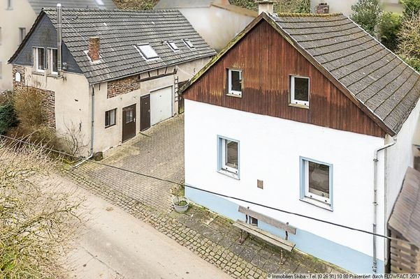 Einfamilienhaus mit ausgebauter Scheune