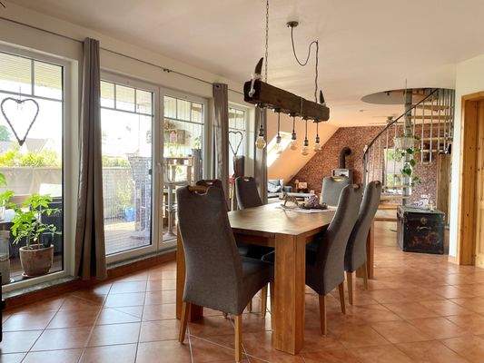 Wohn- und Essbereich Dachgeschoss