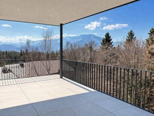 Terrasse im Obergeschoss