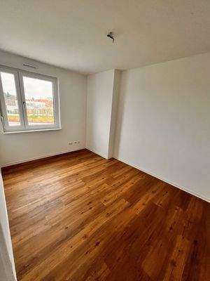 Kinder-/Arbeitszimmer