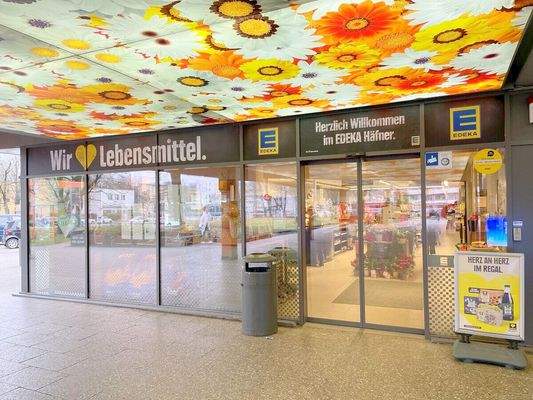 EDEKA Supermarkt direkt am Haus