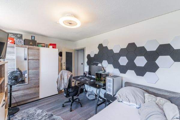 Kinderzimmer, Wohnung 2 (OG)