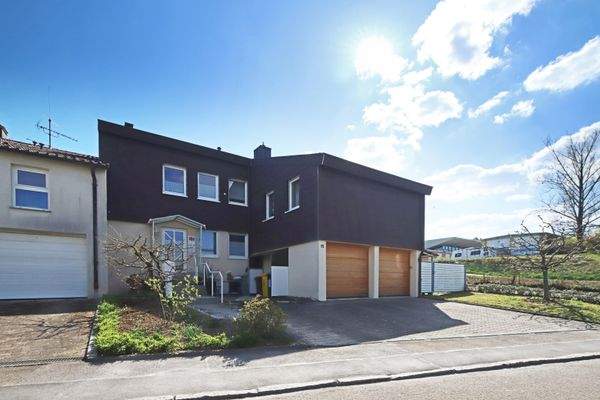 Hausansicht Hauseingang