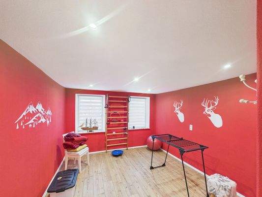 CAM03784G0-PR0085-STILL035