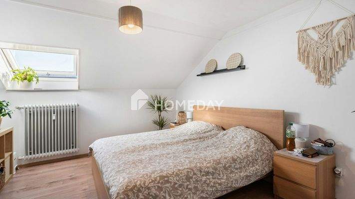 1. OG Schlafzimmer 2 1