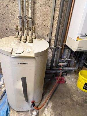 Warmwasserspeicher Heizung