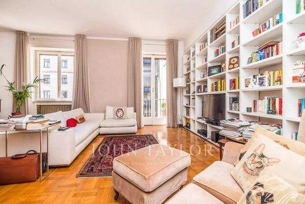 Living-room Wooden floor