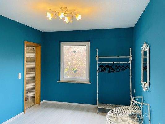 Schlafzimmer im OG o. Ankleide