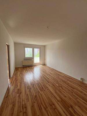 Helle 2-Raum Wohnung