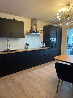 Moderne Küche vom Vormieter