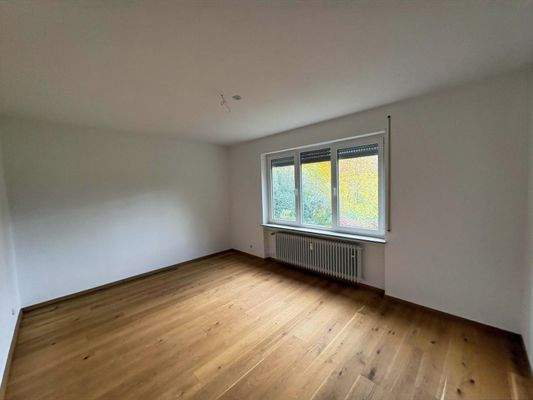 Schlafzimmer Gartengeschoss