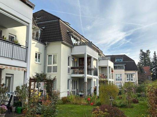 Rückseite mit Garten