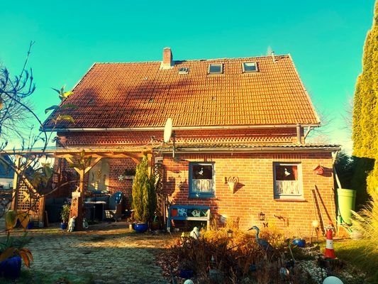 HausRückansicht2.jpg