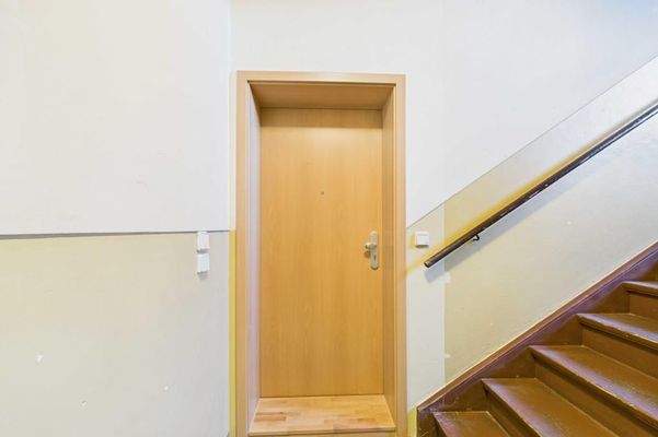 Wohnungseingangstür.jpg