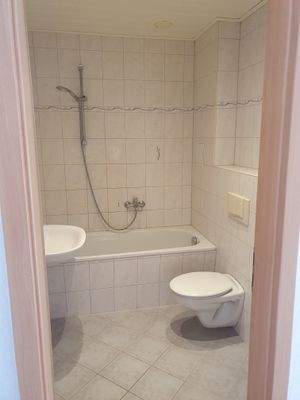 Badezimmer (1).jpg