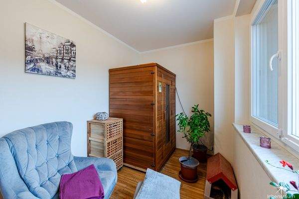 Hobbyraum mit Infrarot-Sauna