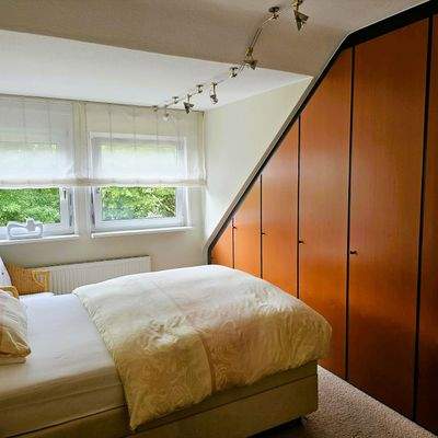 Schlafzimmer 1 Bild 1