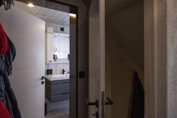 ... weiter geht es in das Badzimmer