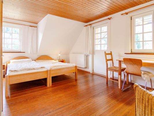 OG – Zimmer 4 – Schlafbereich (Ansicht 1)