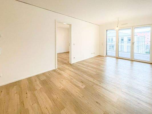 Geräumiges Wohnzimmer