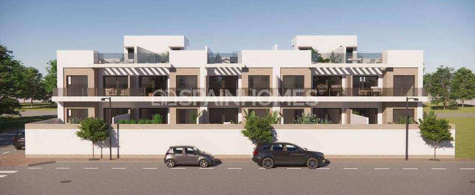 2-Bedroom Flats with Spacious Layouts in Vistabella Golf Alicante