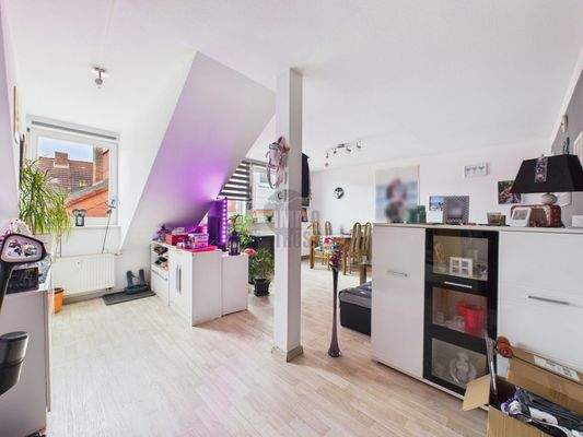 Wohnung_Hinterhaus_Dachgeschoss_3