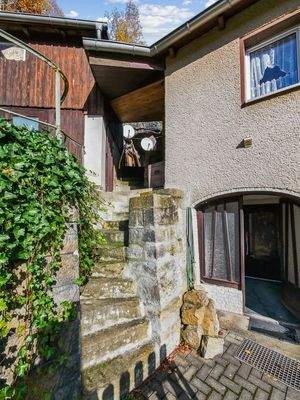 Innenhof + 2. Zugang ins OG