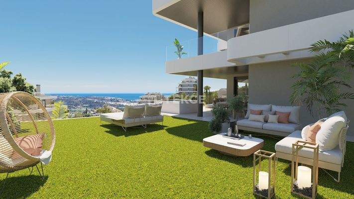 Chic Apartments in a Prime Area Near the Sea in Mijas