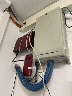 Zuleitung Stromversorgung