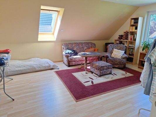 Haus rechts - Zimmer 1 OG