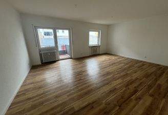 Wohn-/Ess-/Schlafzimmer