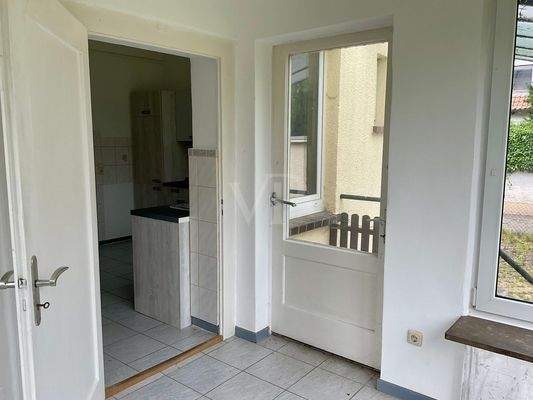 Zugang vom Wintergarten in den Garten