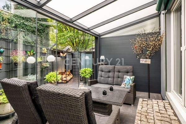 Sommergarten mit Fliegengitter