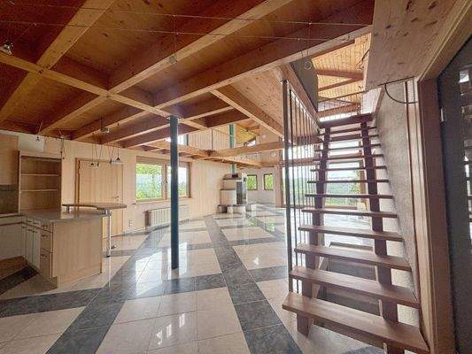 offen gestaltet mit viel Licht