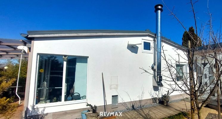 Haus vom Garten aus