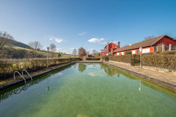 Bornweg 15/16 – 54668 Holsthum