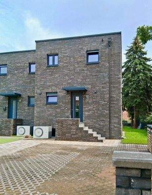 alles neu und modern