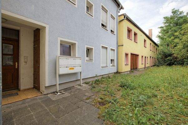 10 - Außenansicht 3.jpg