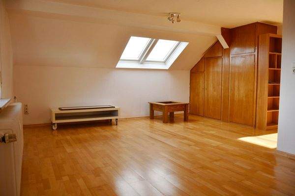 DG - Wohnen/Schlafen