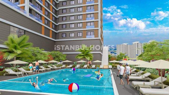 Apartments in a Complex in an Advantageous Location in Esenyurt