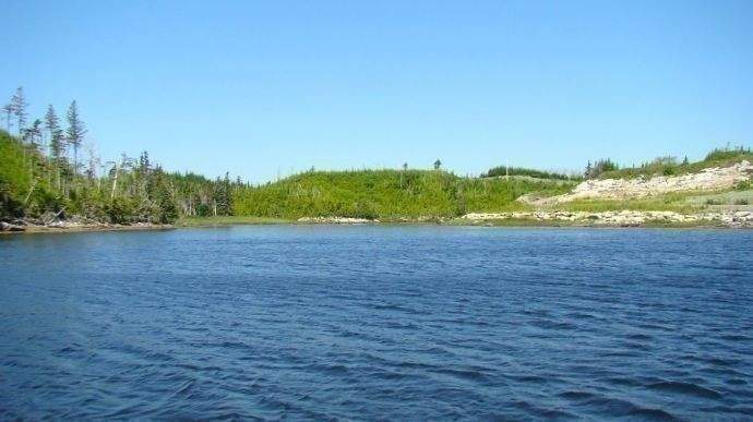 Blick in die kleine Bucht - Lot 7 rechts im Bild