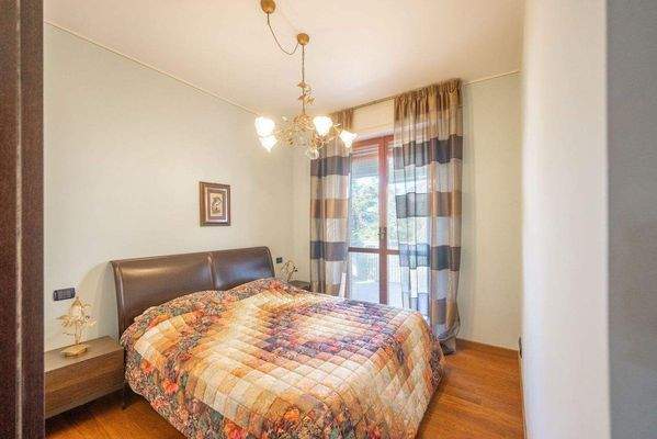 Tecnocasa Garda 0372.jpg